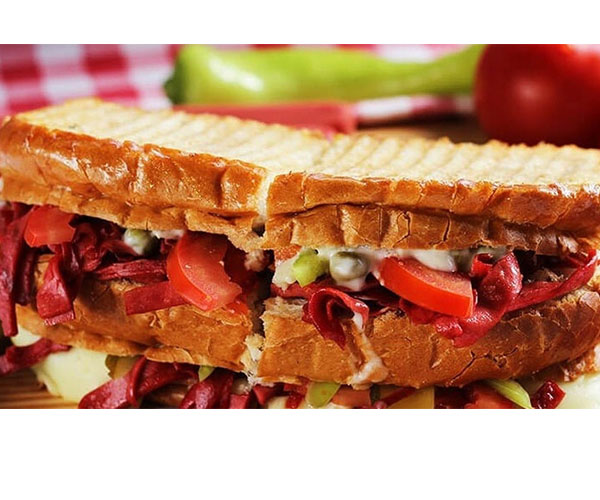 Ayvalık Tost