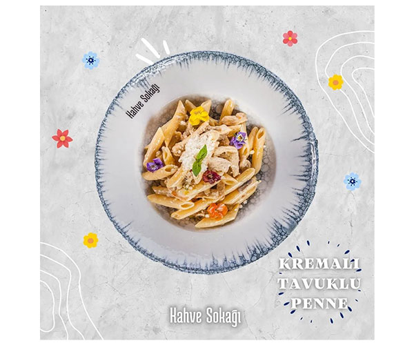 Kremalı Tavuklu Penne