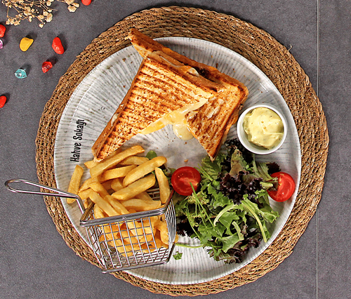 Kaşarlı Tost