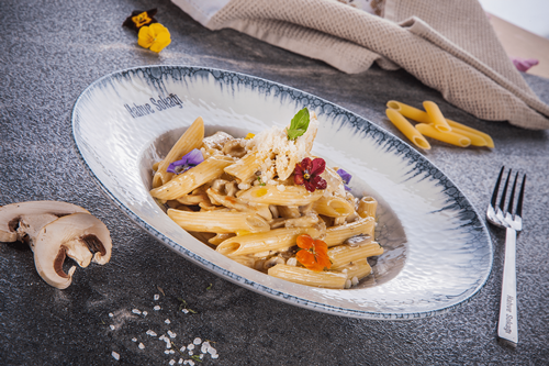 Kremalı Tavuklu Penne