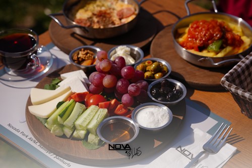KAHVALTI TABAĞI